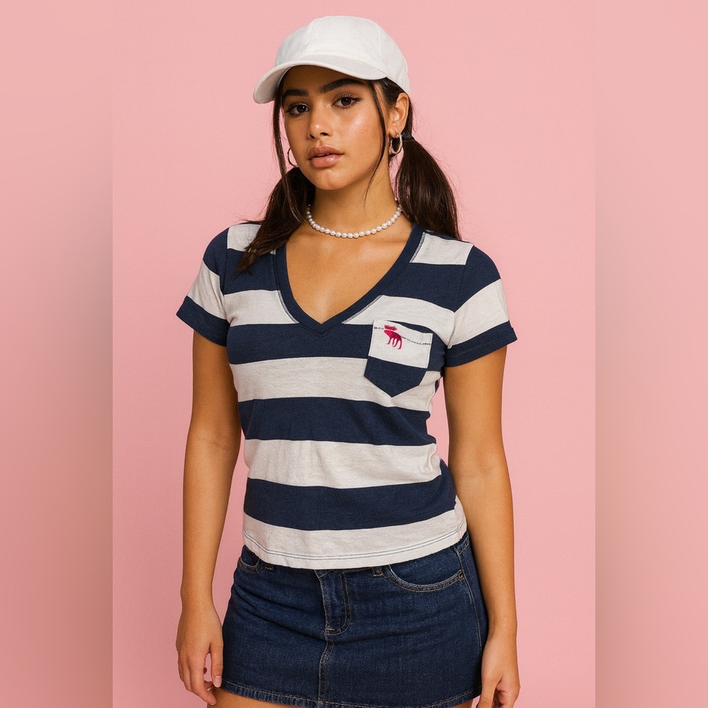 Abercrombie V-Neck Tee Small‎ Y2K Preppy Pocket Moose Aesthetic Striped  Cotton